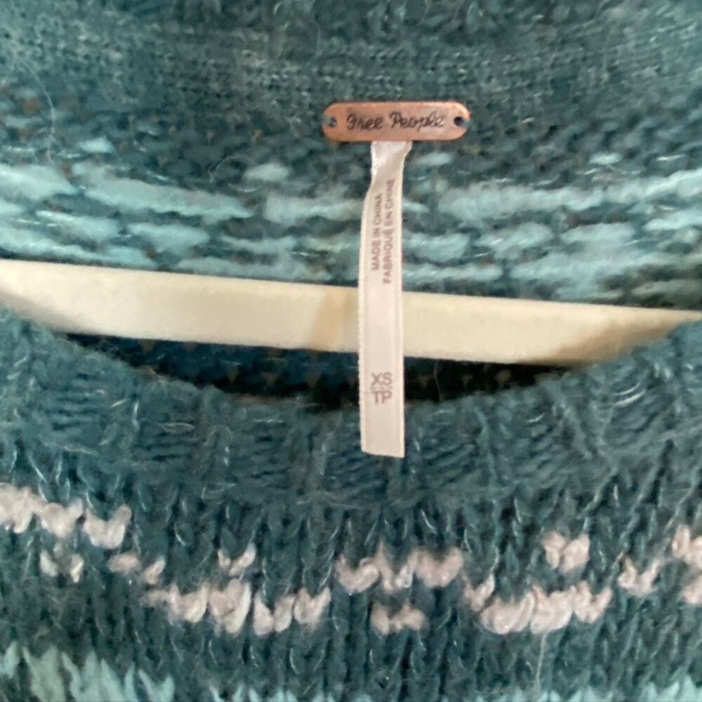 Women's Free People Through the Storm Wool Blend Fair Isle Sweater Green XS - Picture 5 of 11